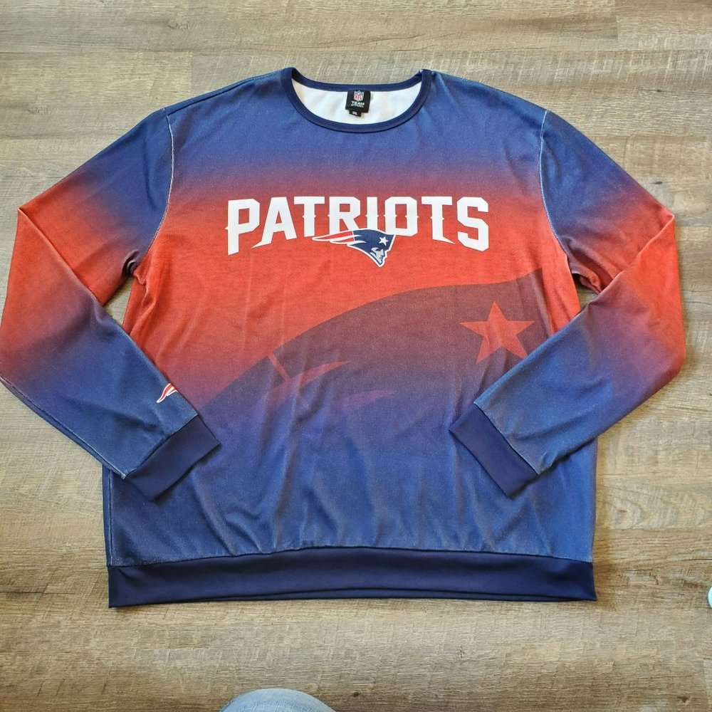 NFL Team Apparel "Patriots" Size 2XL Long Sleeve Shirt